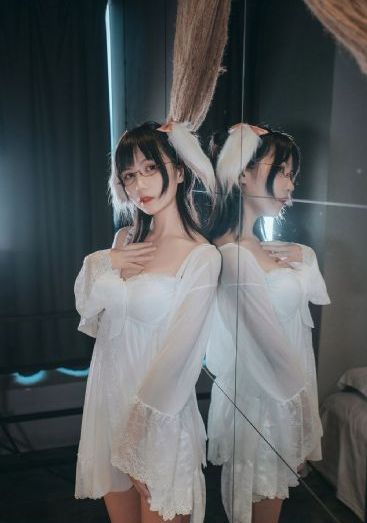 制服丝袜三级国产精品_BD国语动漫在线观看