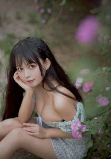女学生被强行扒下内衣的照片_1080在线观看视频