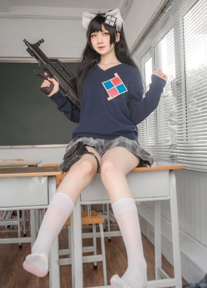 男生俯卧撑女生在下面_国产剧全集免费播放