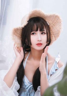 一面亲上边一面膜下边打扑克免费_国产剧电视剧在线观看