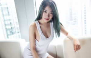 在线精品自拍无码_全集高清在线观看