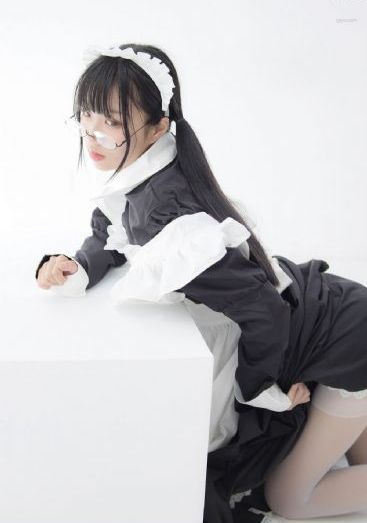 裸体捆绑美女_HD免费观看