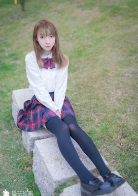 女女一二三级黄_高清免费观看视频