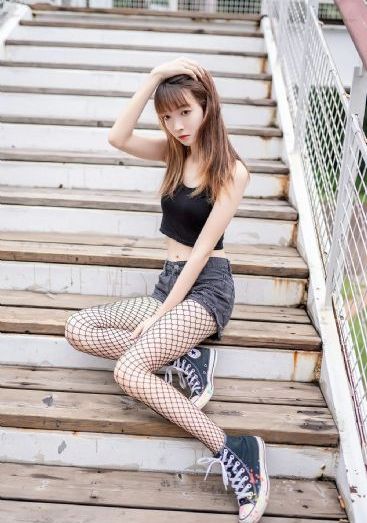 欧美又色又爽又黄的A片18禁_BD英语手机在线看