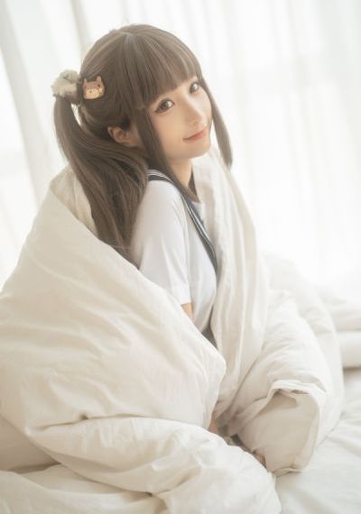 亚洲性爱视频在线观看_十万网红美女美酱