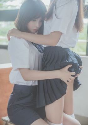 女人隐私故意给男生看_蓝光电影完整版在线观看