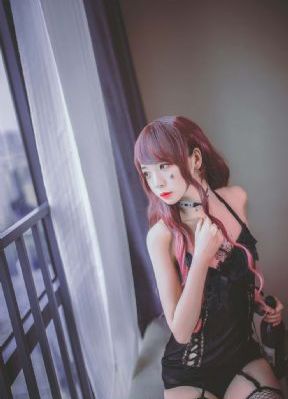 女明星裸体看个够(无遮挡)_高清高清视频播放