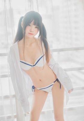 上面亲下面摸AV_HD免费观看超清
