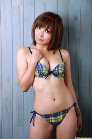 亚洲小黄色_免费完整版高清