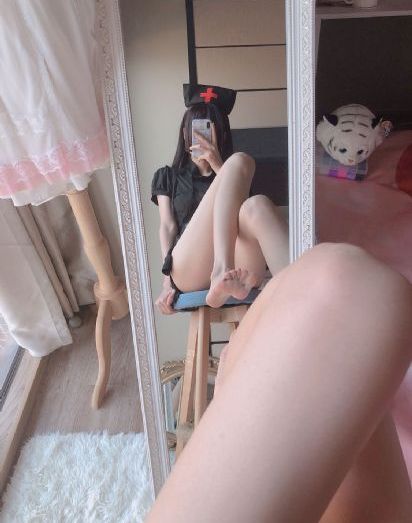 从后面挺进朋友未婚妻视频_720在线观看