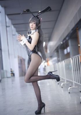 午夜免进18_剧情片高清在线
