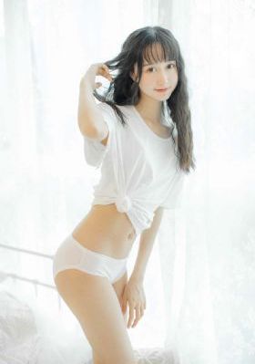 亚洲美女牝户毛茸茸_剧情片迅雷电影在线